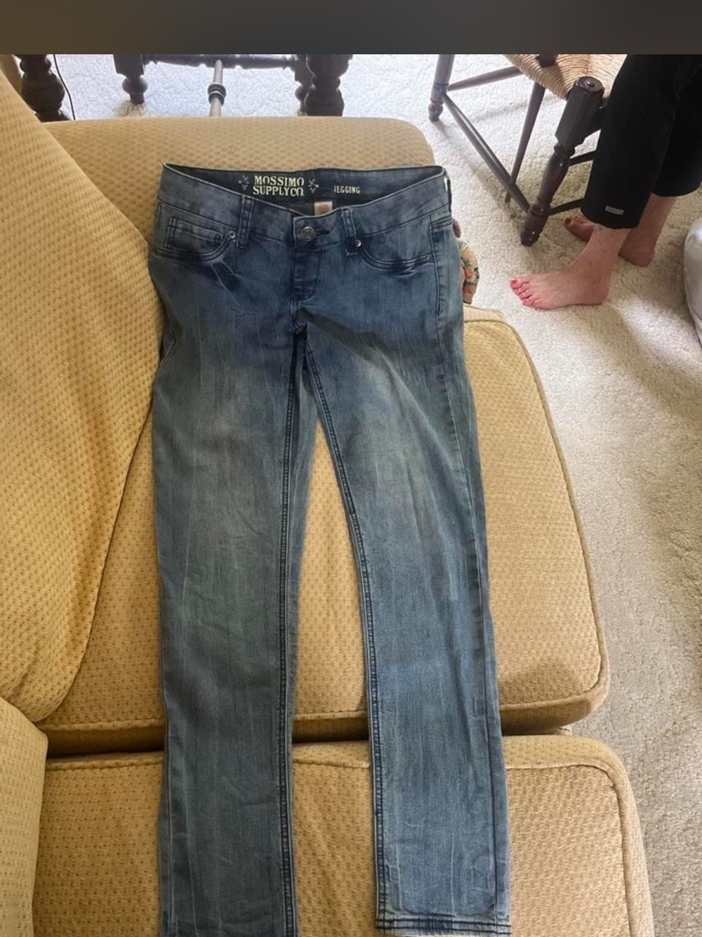 Mossimo Supply Co. Women's Faded Blue Jeggings